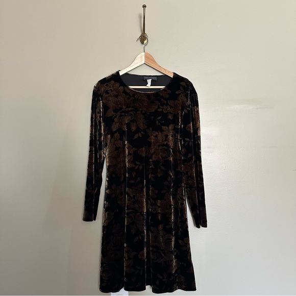 Velvet Black and Brown Floral Dress - Picture 1 of 6